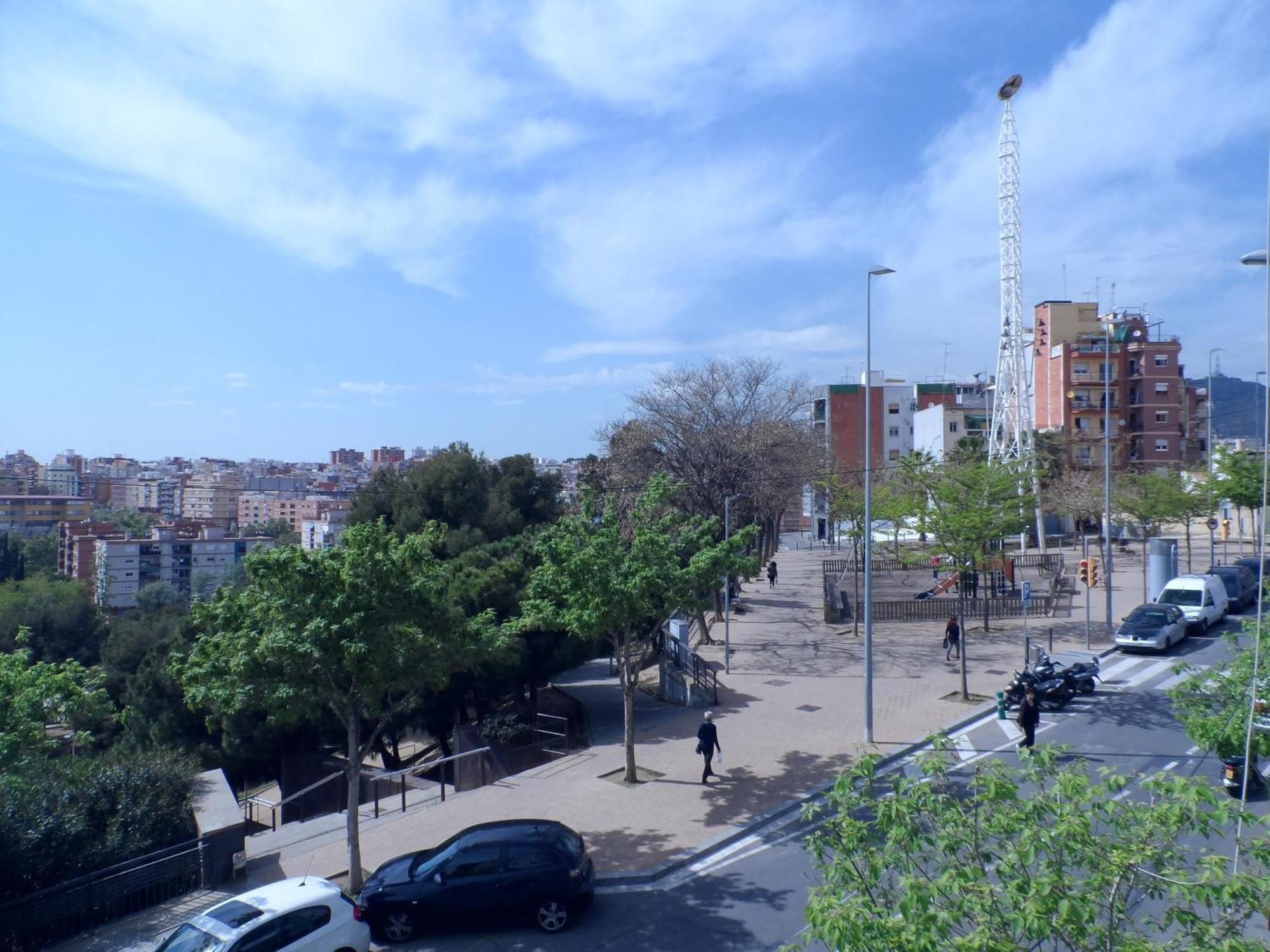 Cheap Booking Rooms L'Hospitalet de Llobregat Exterior foto